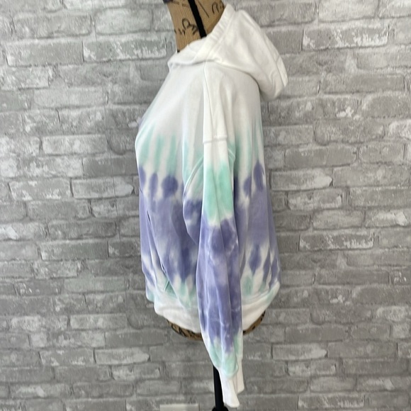 Wildfox French Terry Relaxed Fit Tie-Dye Hoodie in Peri Shibori - Picture 3 of 6